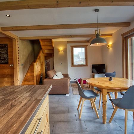 Duplex 2 Chambres Avec Grande Terrasse, Animaux Acceptes, A Samoens - Fr-1-642-77 外观 照片