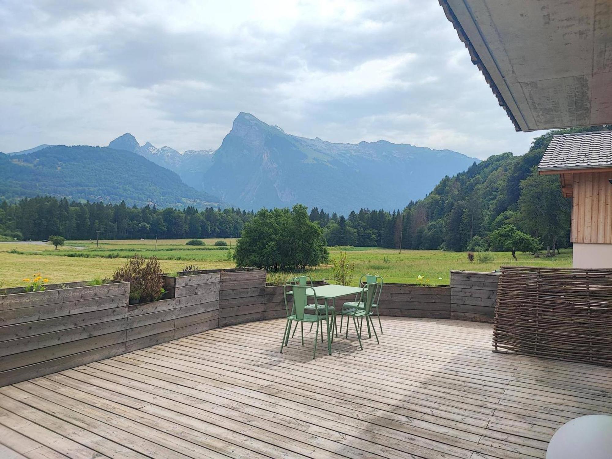 Duplex 2 Chambres Avec Grande Terrasse, Animaux Acceptes, A Samoens - Fr-1-642-77 外观 照片