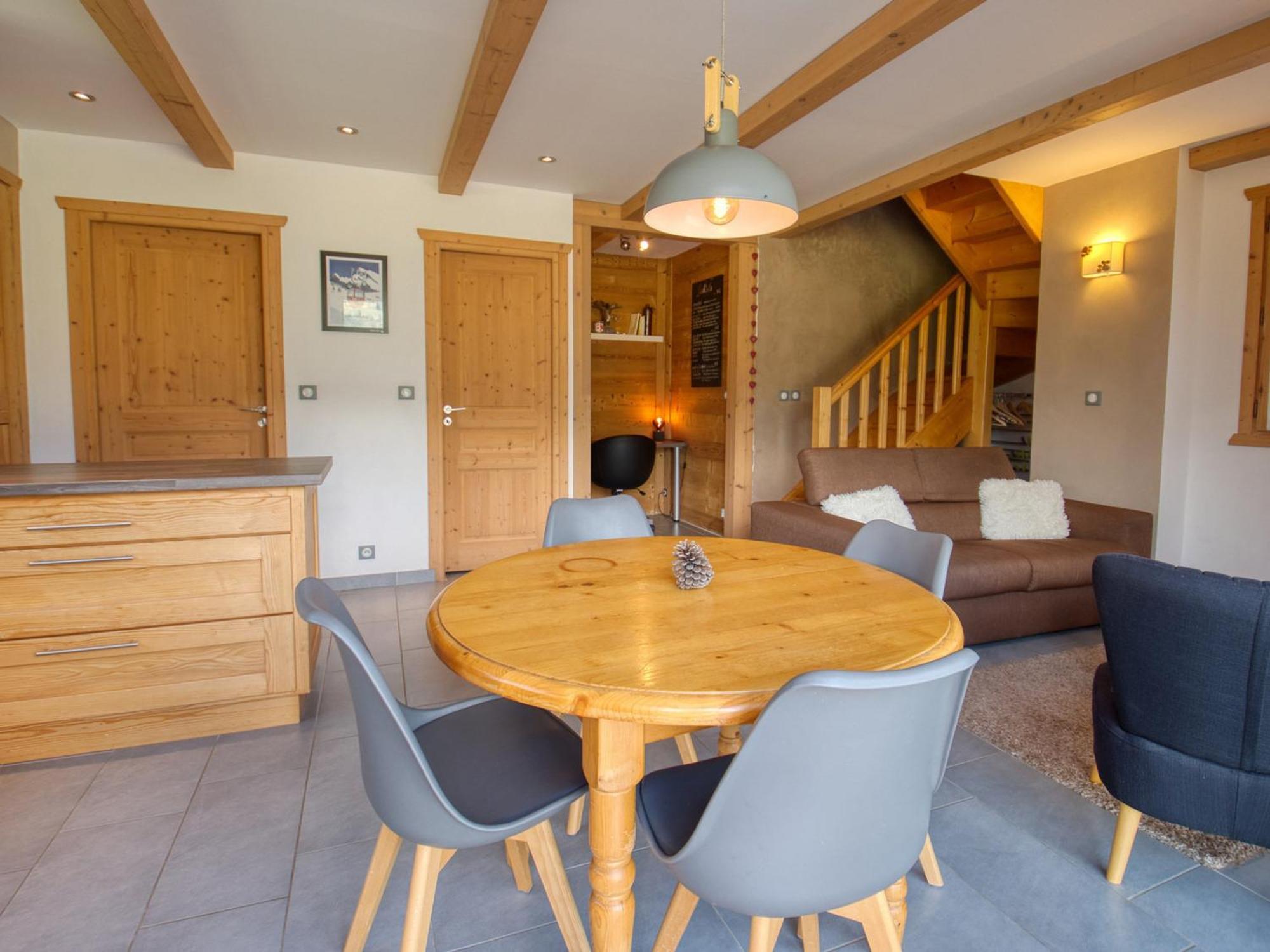 Duplex 2 Chambres Avec Grande Terrasse, Animaux Acceptes, A Samoens - Fr-1-642-77 外观 照片